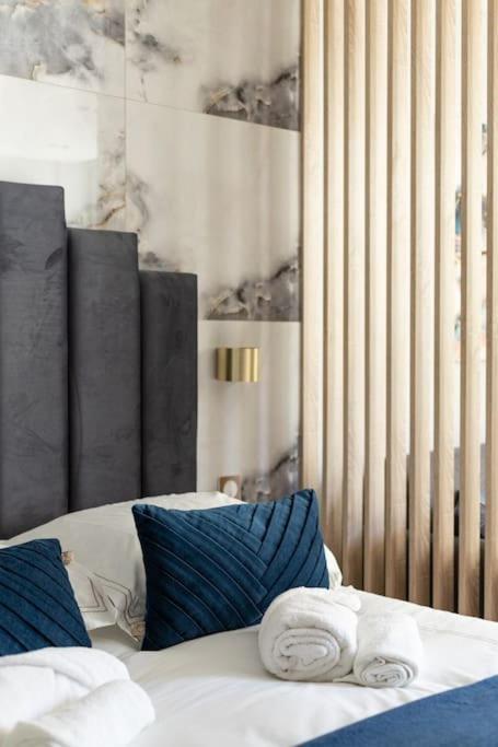 Neuilly/Paris :Magnifique Appartement 4P Exterior foto